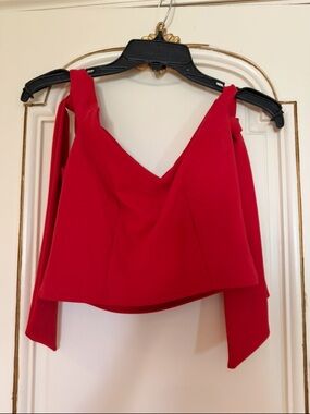 Missguided Red V-Neck Sleeveless Crop Top size S